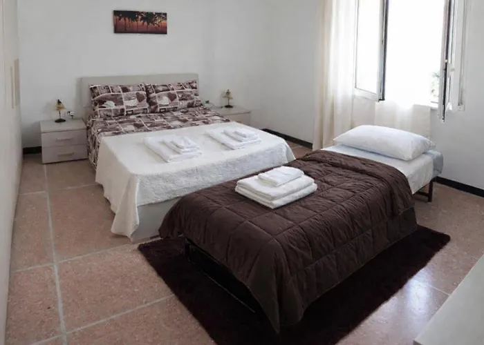 Apartment Sunny Apartment Rapallo - 5 Posti Famiglie Spiaggia 10 Min